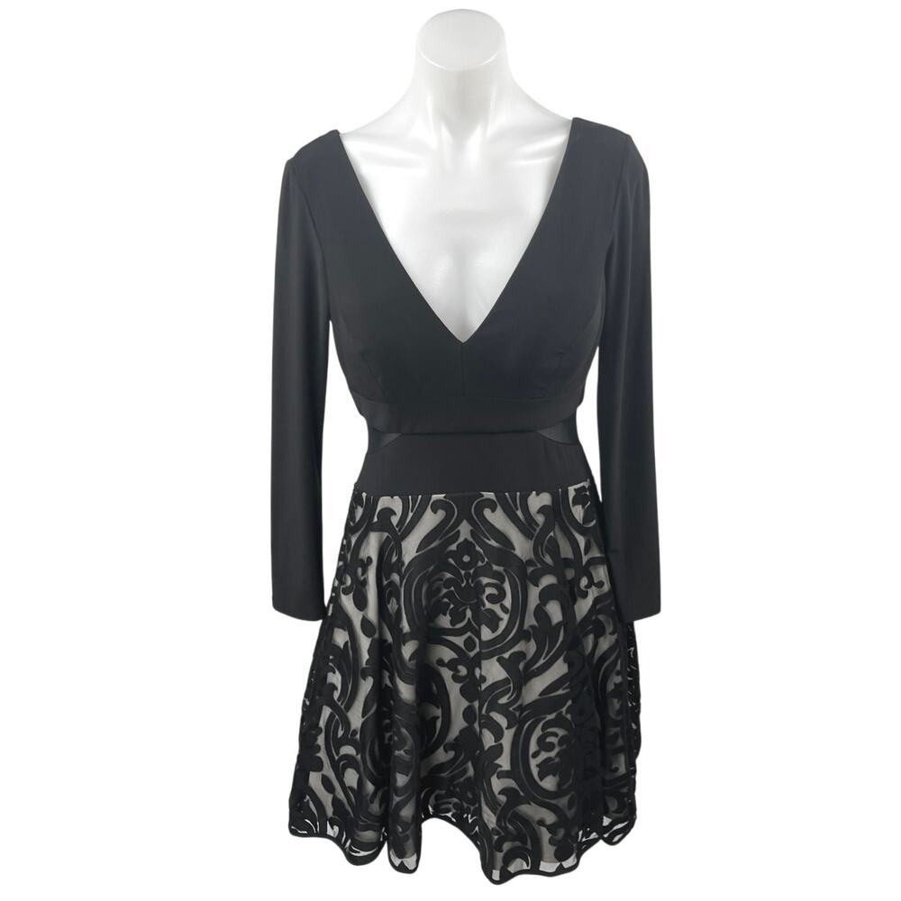 Avery G Women's Black Mesh Printed Long Sleeve V-Neck Mini Fit & Flare Dress 8